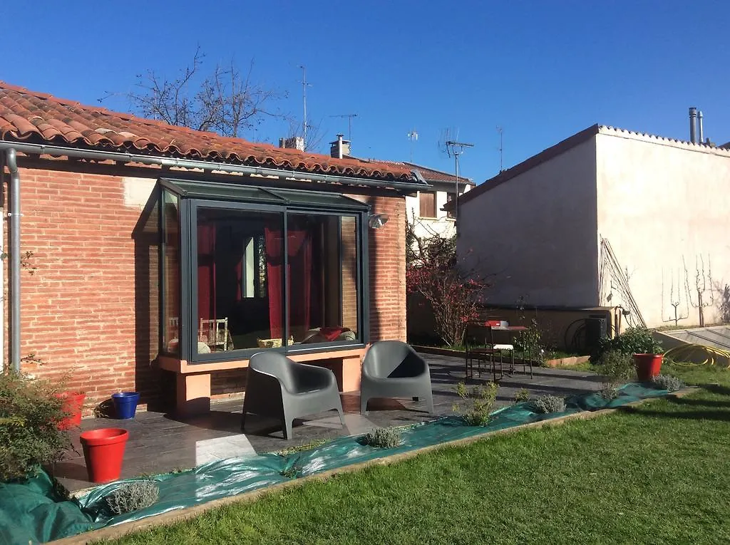 Teva B&B Toulouse 0*,